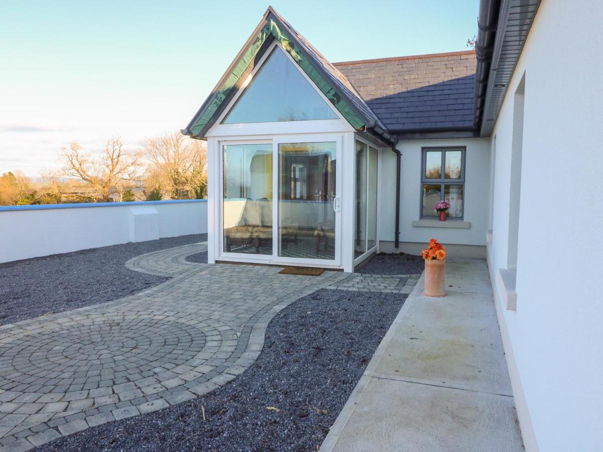 Longfield Lodge Killarney Exterior photo